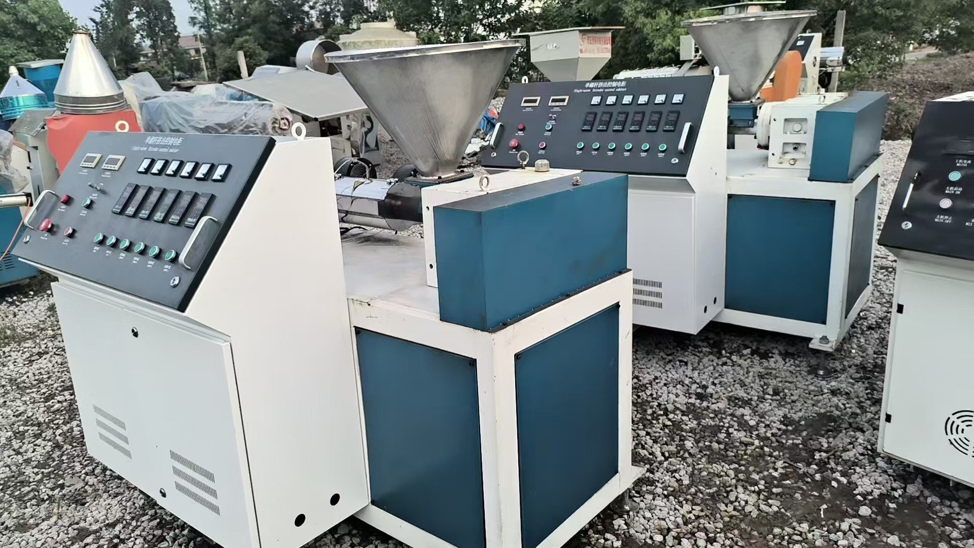 Refurbished extrusion equipment / 翻新设备